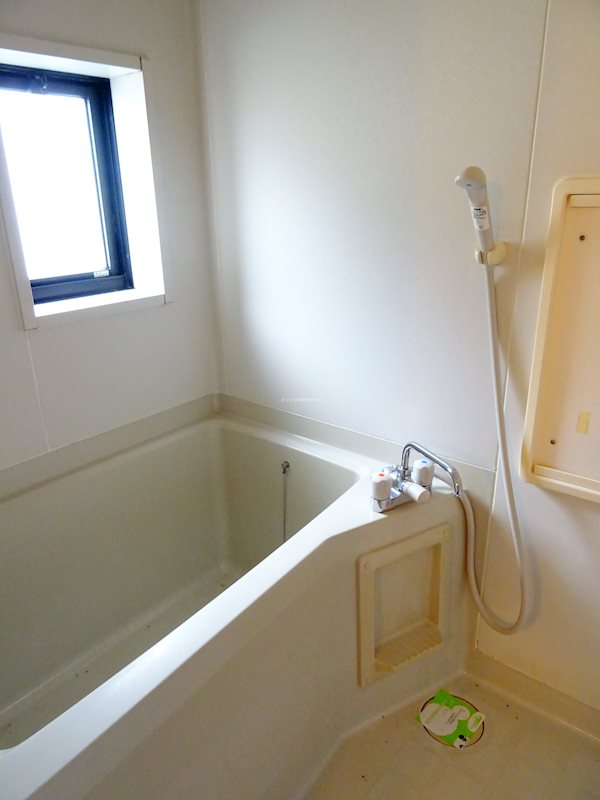 ヴィラ・ハピネス　B棟 風呂画像