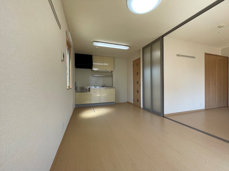 コーポラス上原 リビング