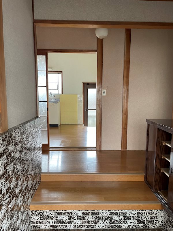 久保田町3丁目5-9貸家 玄関