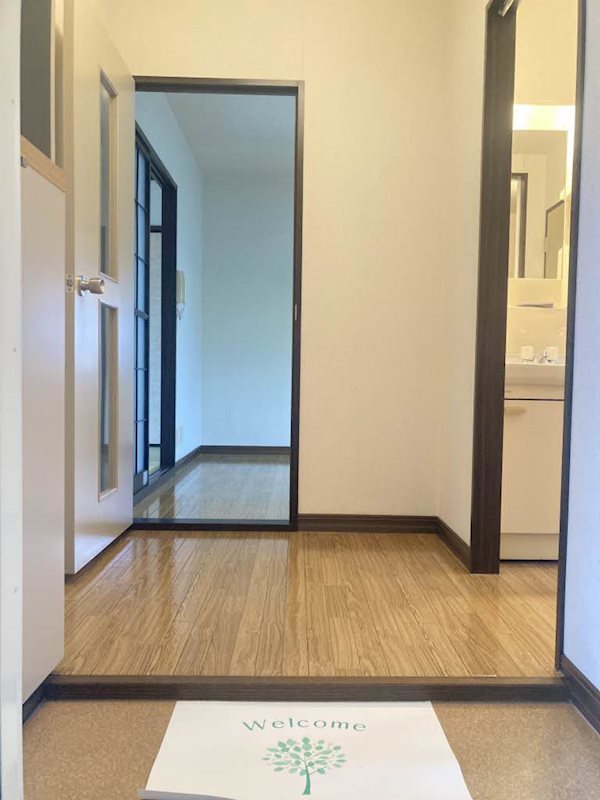 フレグランス浦手山  玄関