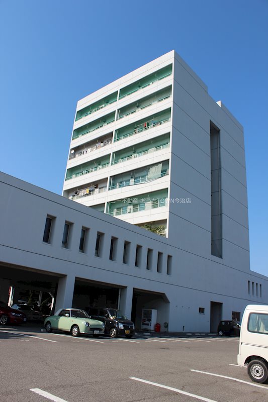 情報センタービル 702号室 外観
