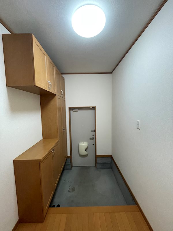 千葉アパート（萩生） 玄関