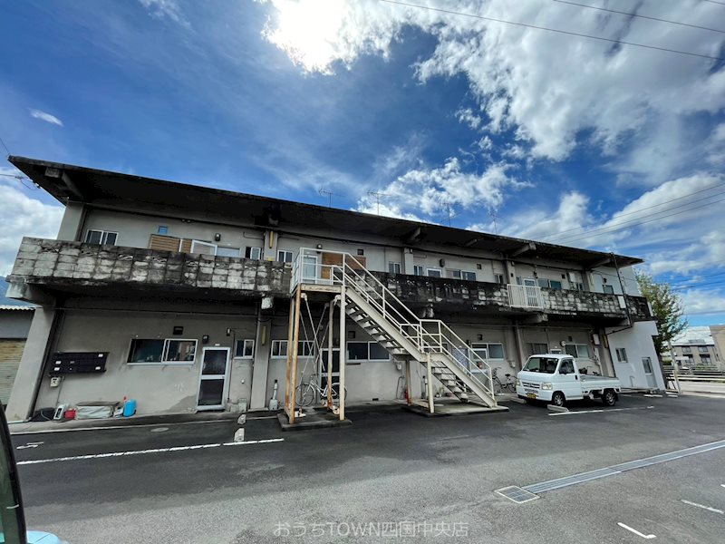 栄荘 1-1（事務所用）号室 外観
