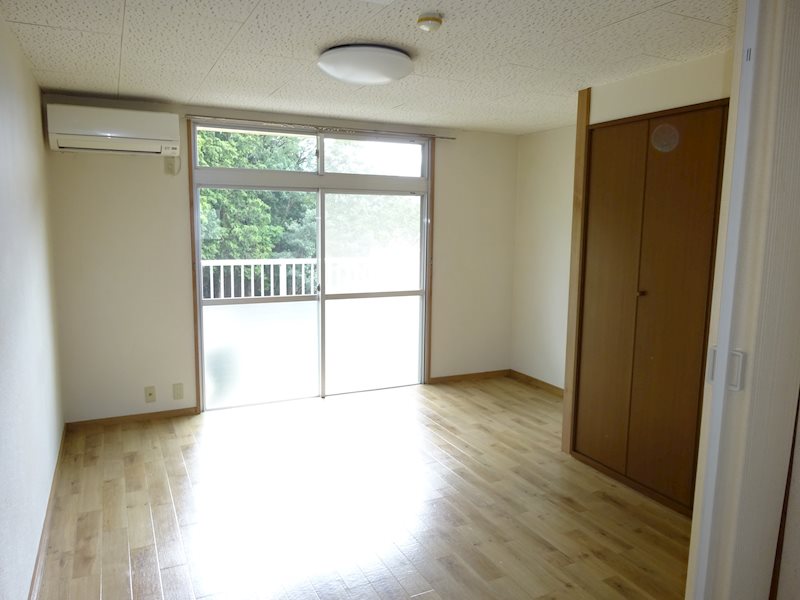 重信サニーヒル ベッドルーム