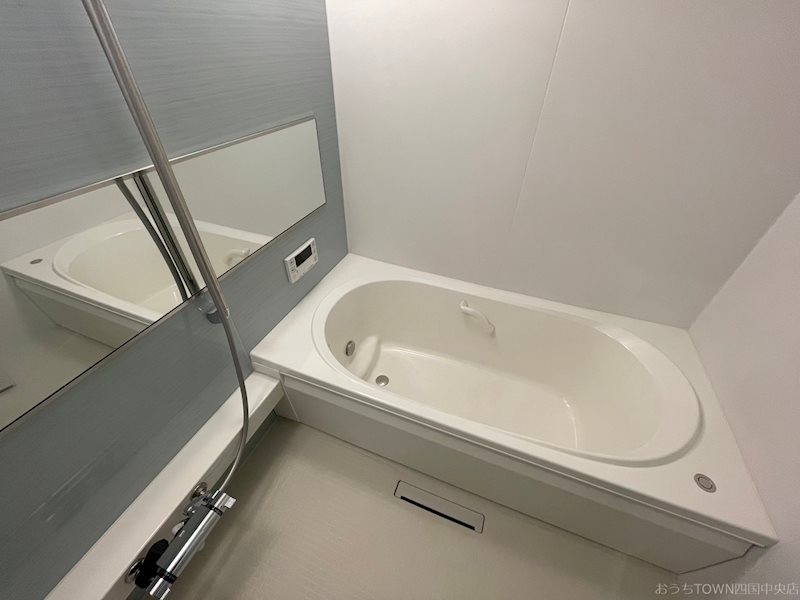 シャーメゾンコンフォーザ 風呂画像