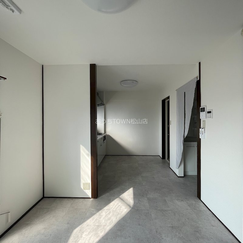 ハイツ山西 リビング