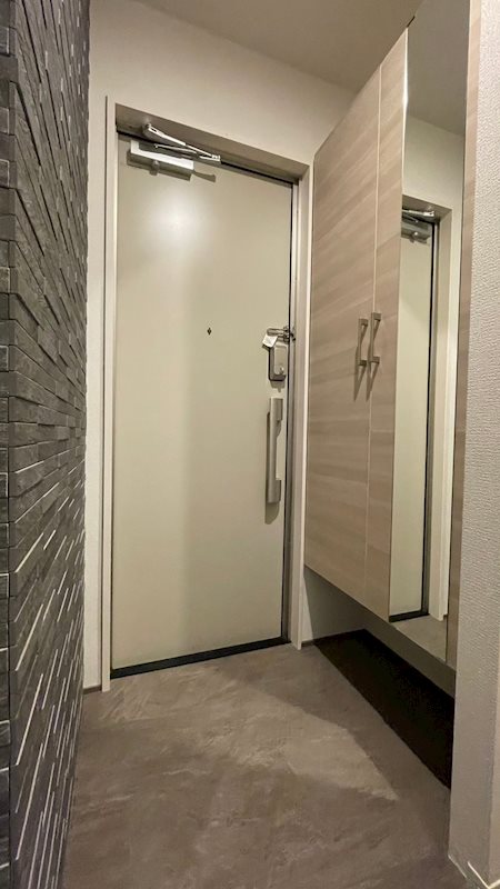 サンティエ 玄関