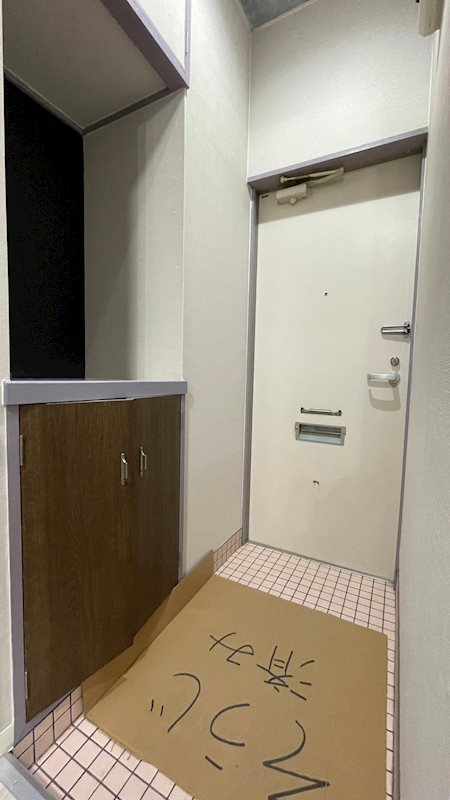 ファミリアン 玄関