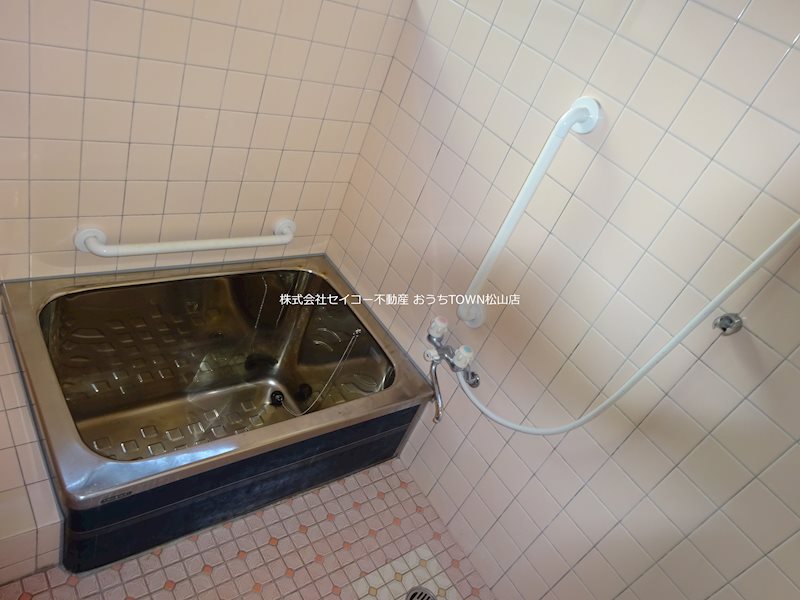 橘貸家（二階建）  風呂画像