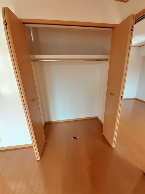 アルバ・田の上　Ａ 収納