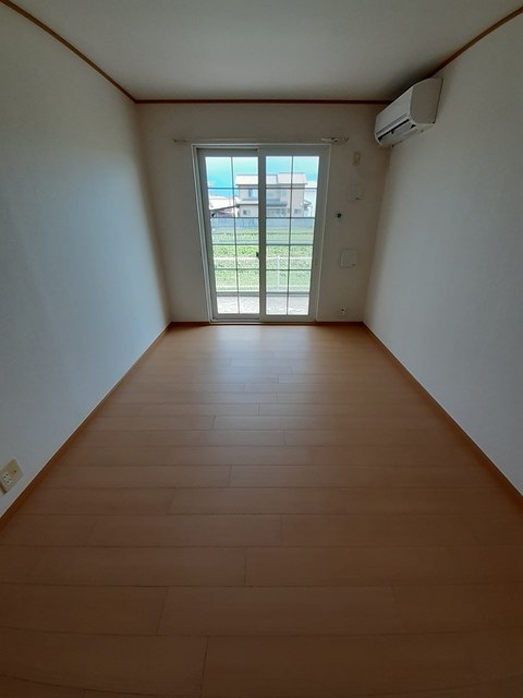 サンリット桜木Ｂ リビング