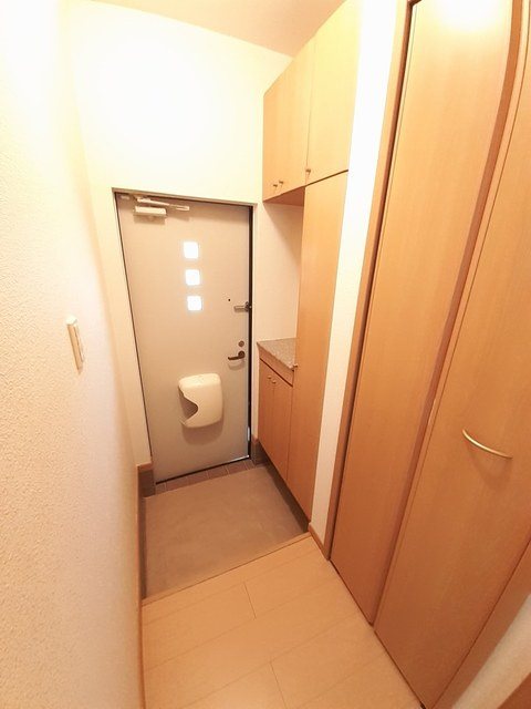グラン・すずかぜの丘Ｂ 玄関
