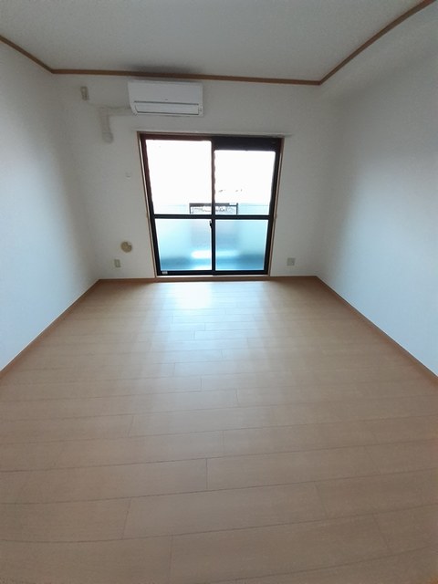 スカイルシパー リビング