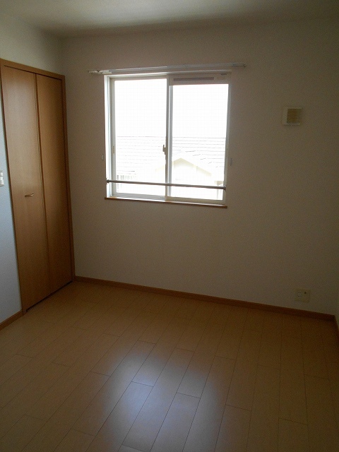 グラン・すずかぜの丘Ｂ ベッドルーム