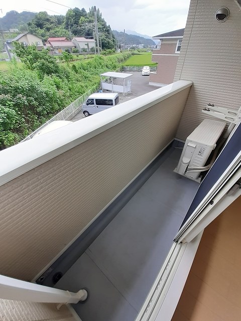 モナ・ヴェイルⅡ ベランダ