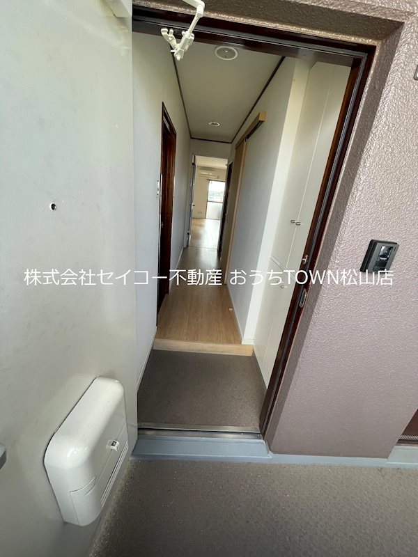 エスポワール小栗 玄関