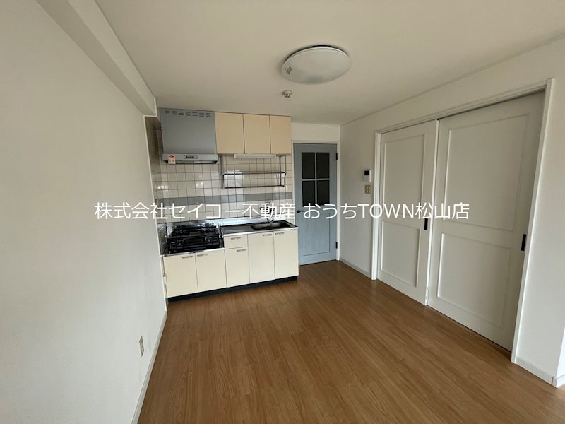 エスポワール小栗 キッチン