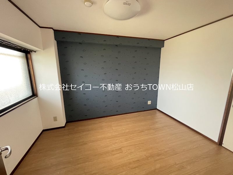 エスポワール小栗 ベッドルーム