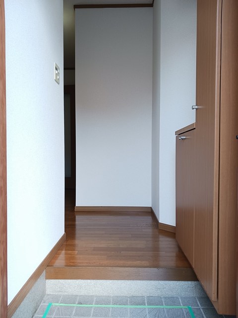 サントル吉藤Ｂ 玄関