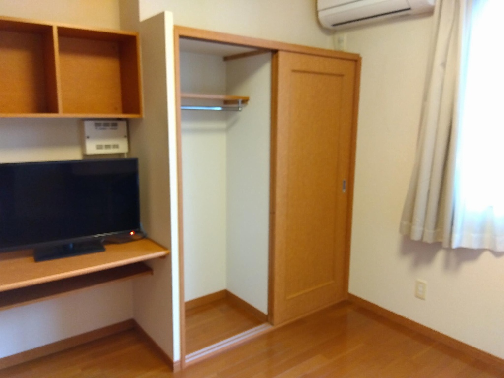 レオパレス川之江中央 その他4
