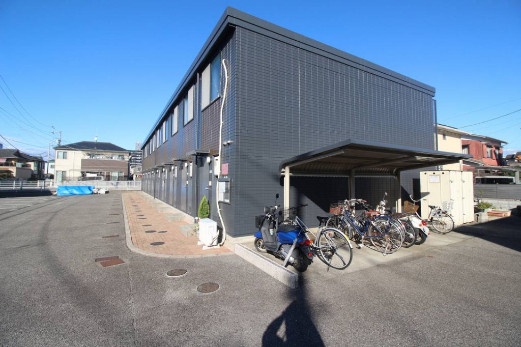 レオパレスフローラⅡ 108号室 外観