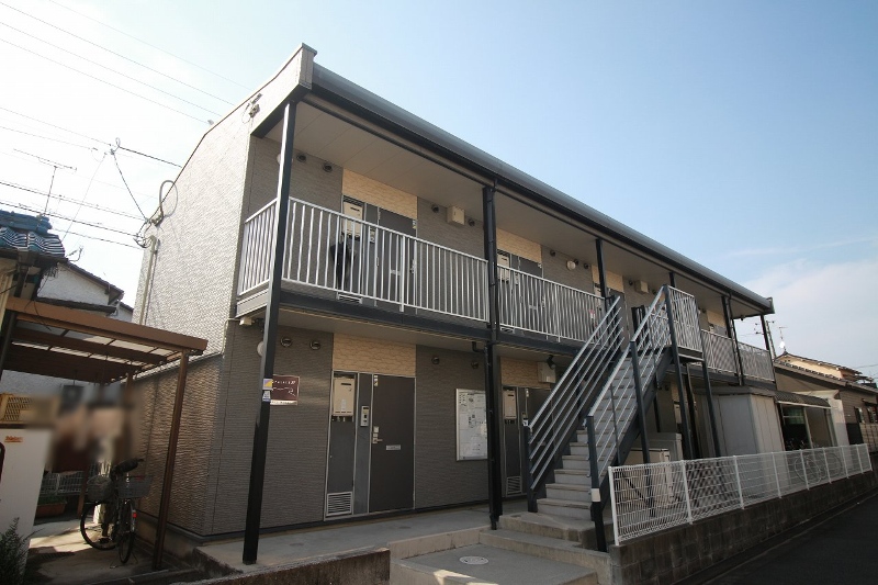 レオパレスＩＫＵＳＨＩ 205号室 外観