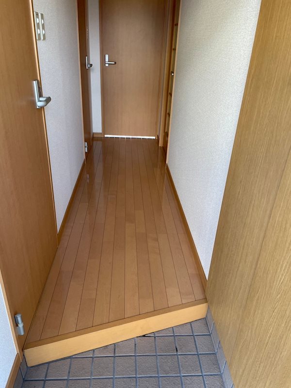 リアン田の上 玄関