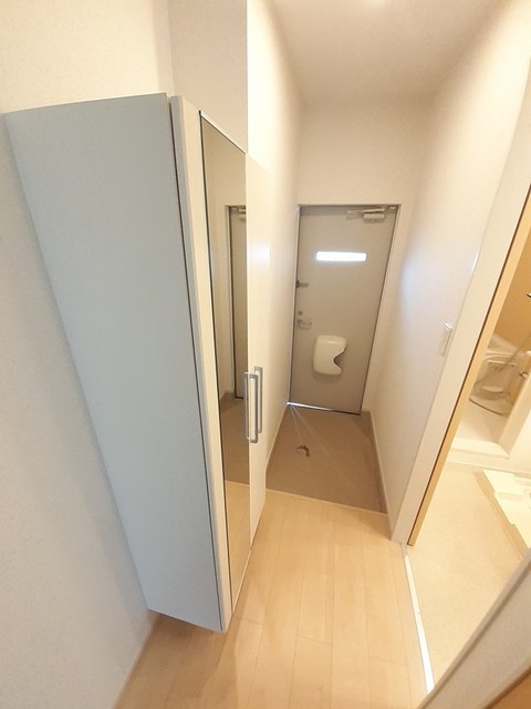 リーリエ　Ⅰ 玄関