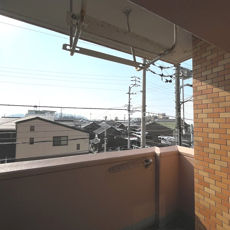 ダイアパレス松山ポートアネックス ベランダ