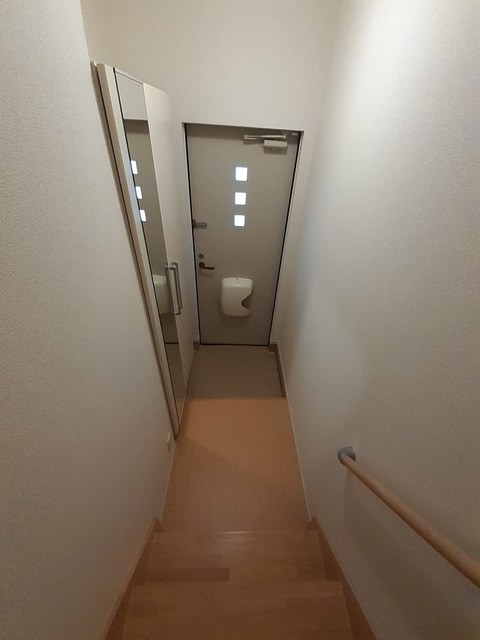 風花通り　北館 玄関