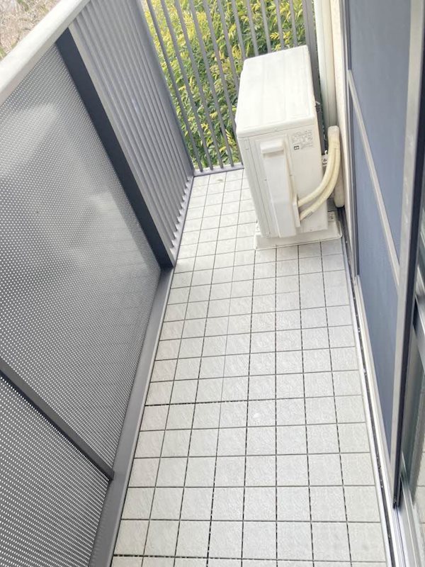シャーメゾン国領　A棟   ベランダ