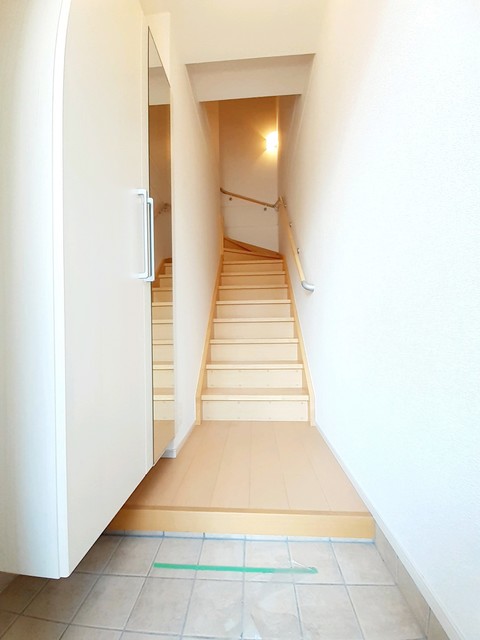 ミルト近見　Ⅱ 玄関