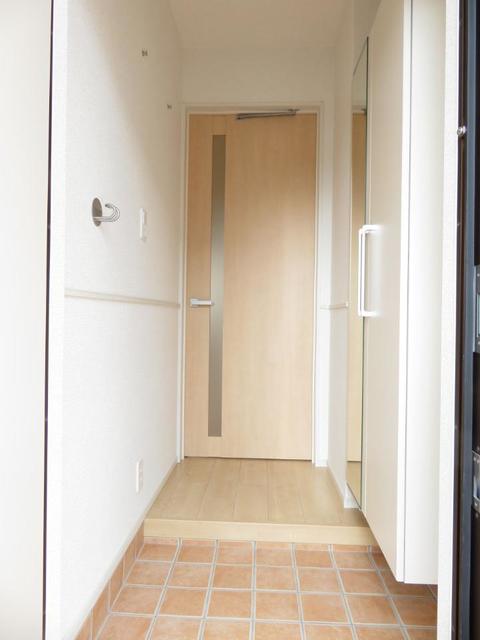 クラール東鳥生　Ｂ 玄関