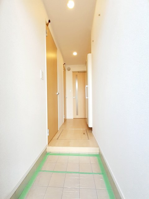 村上ハイツ 玄関