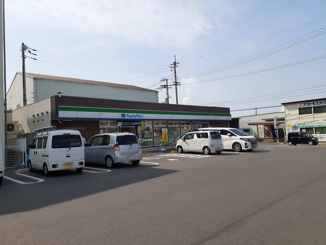 ヴィラ・クレール その他外観2