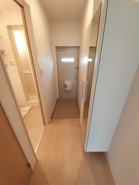 リーリエ　Ⅰ 玄関