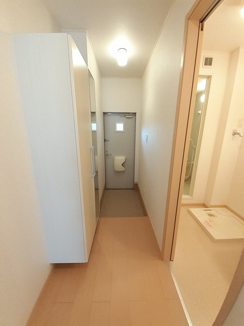 中村ハイツ　ミレ 玄関