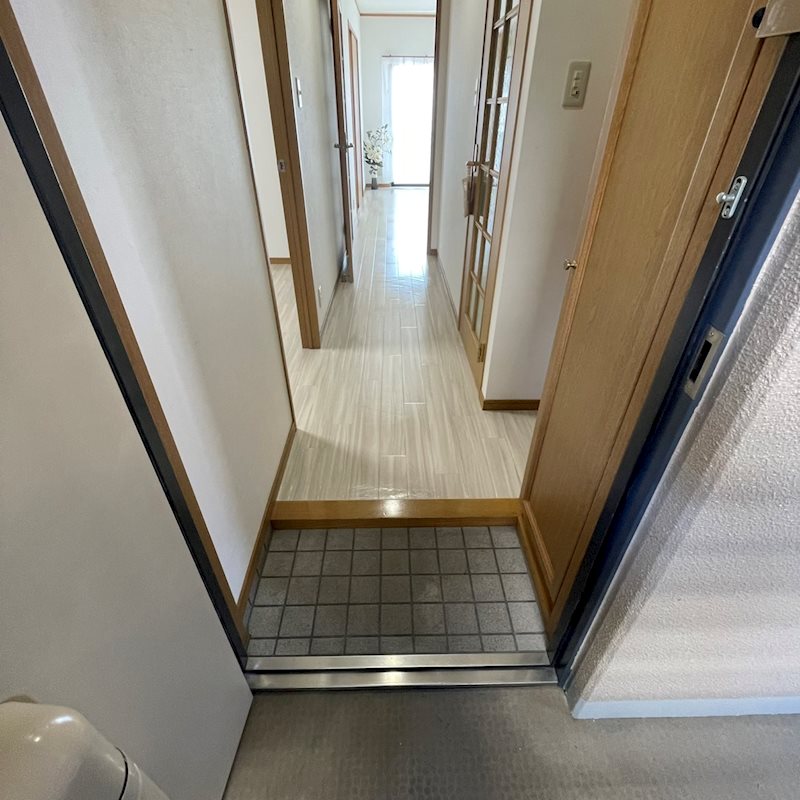 Ｍマンション  玄関