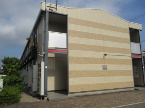 レオパレスめるすぃーⅡ 210号室 外観