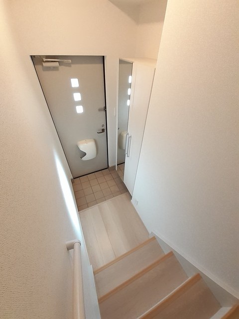 クラール松原町Ａ 玄関