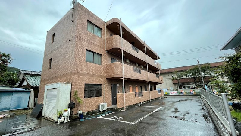 サンパティークⅠ 301号室 外観