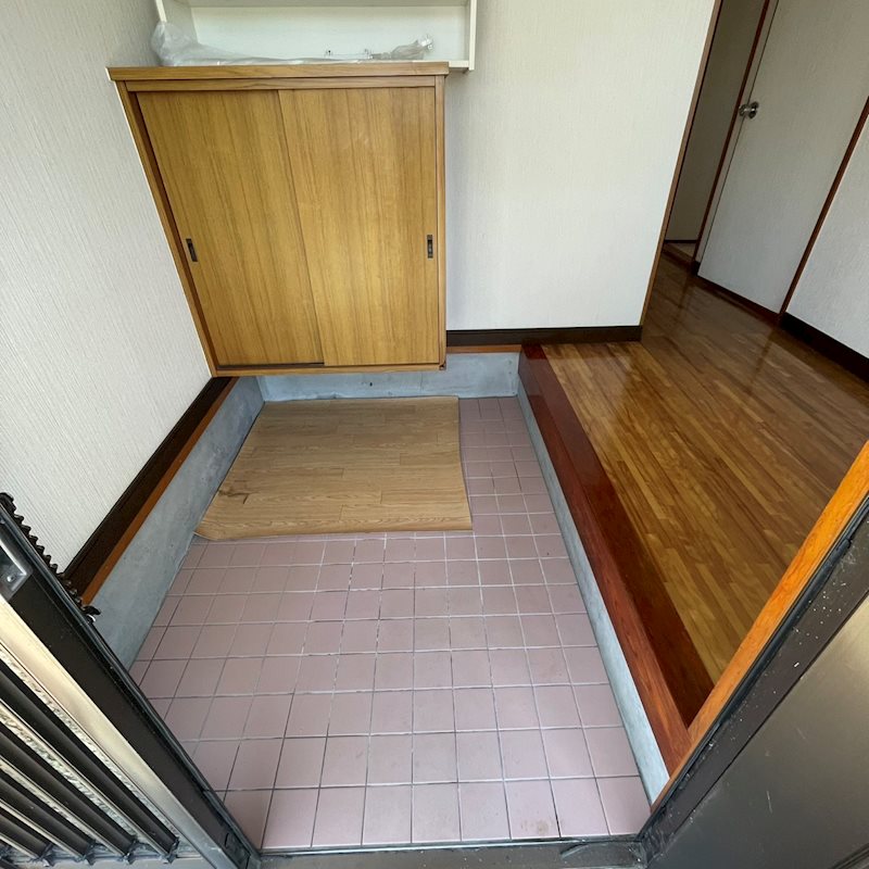 小野山タウン  玄関