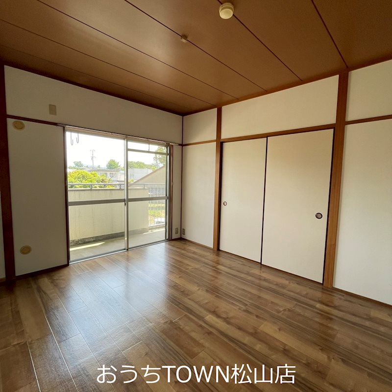 徳和マンション リビング