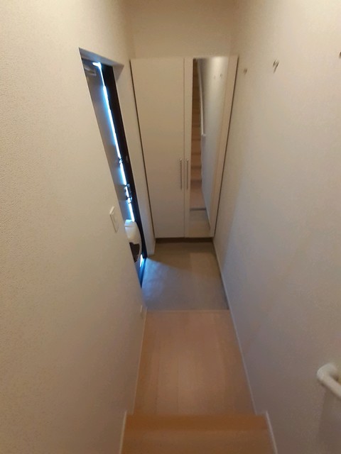 ブリーズヒル国領　Ｋ 玄関
