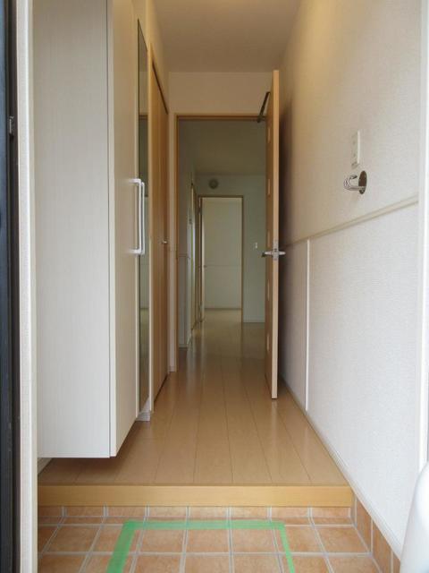 フィオーレ 玄関