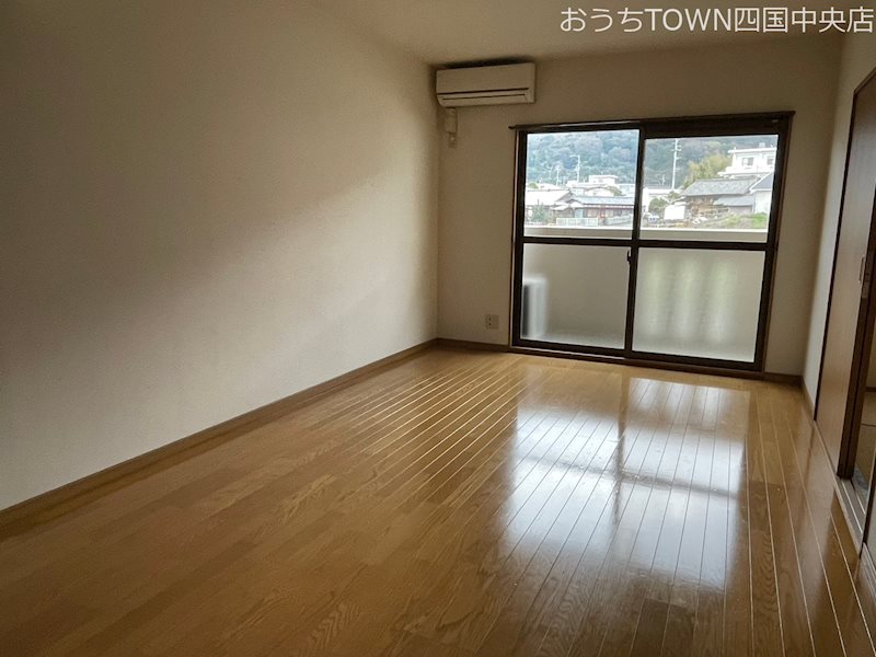 ユーミーノムラ リビング