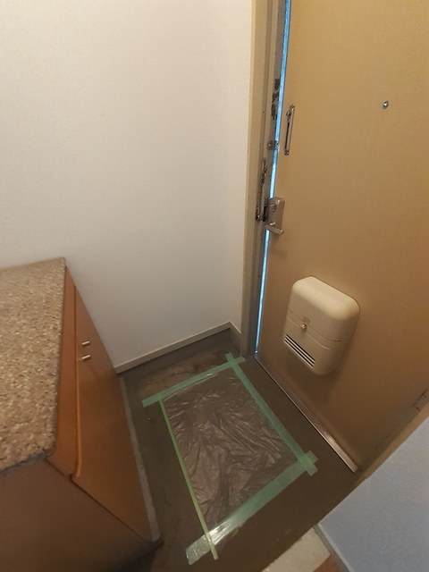 シティハイツ今村Ｃ 玄関