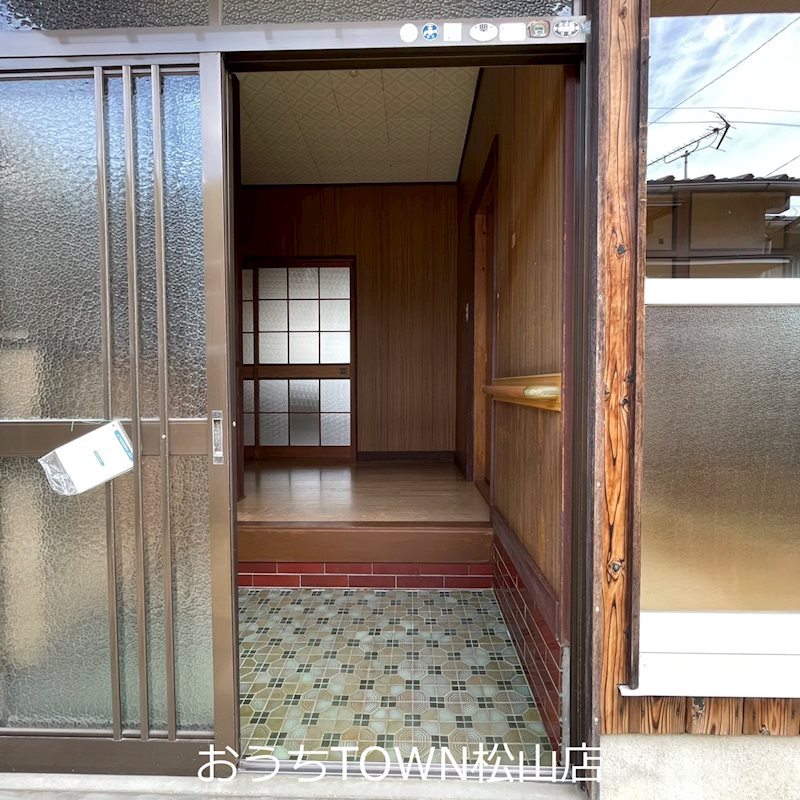 仙波貸家（北久米・平屋） 玄関