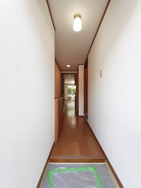 プラシード小坂Ａ 玄関
