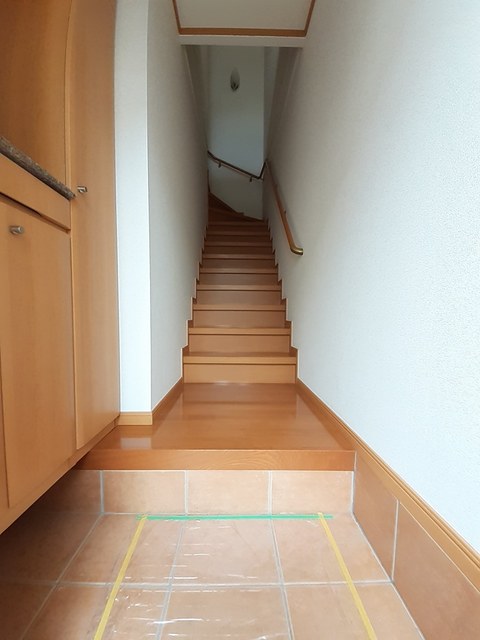 ウィッシュⅠ 玄関